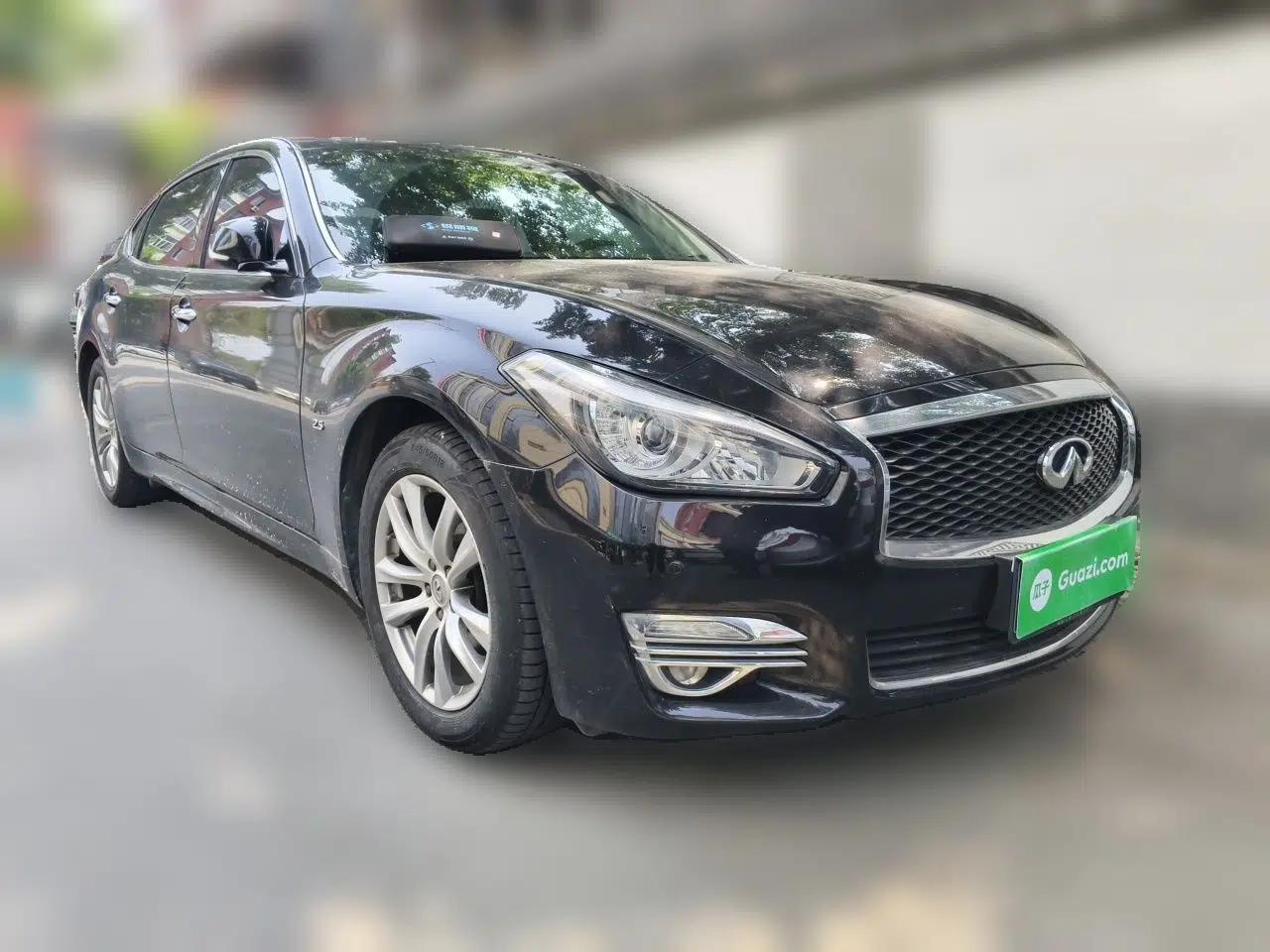 Infiniti Q70 2017 Q70L 2.5L Elite Edition — миниатюра 3