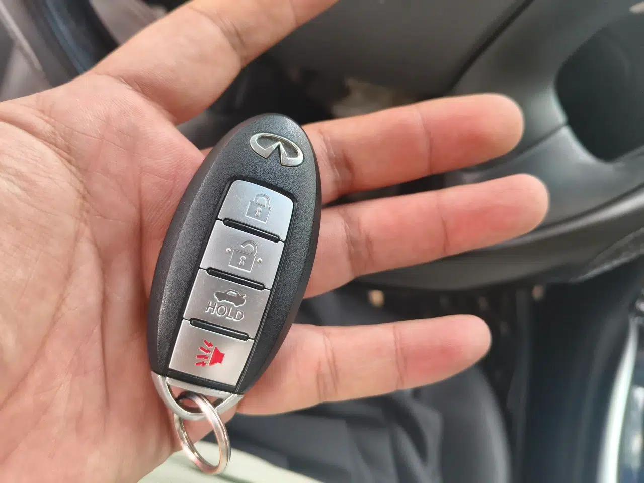 Infiniti Q70 2017 Q70L 2.5L Elite Edition — миниатюра 9