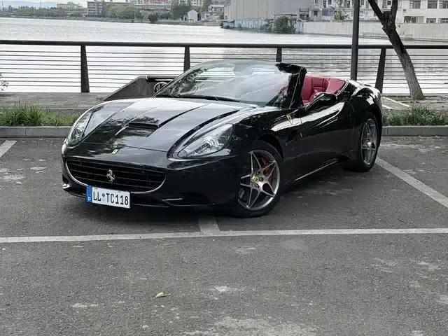 California T 2009 4.3L Standard Model