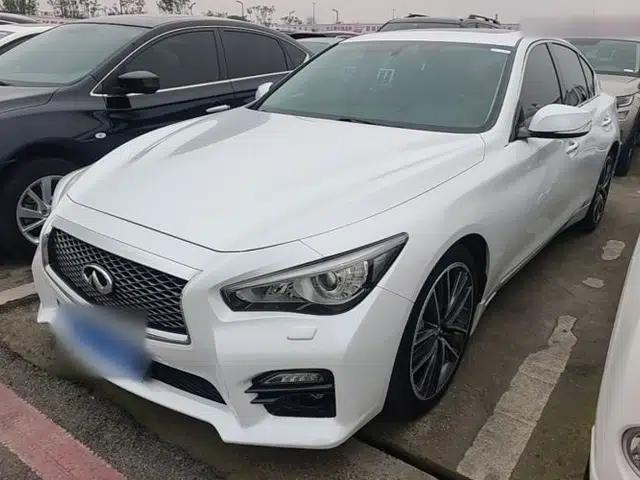 Infiniti Q50 2014 3.7L Luxury Sport Edition