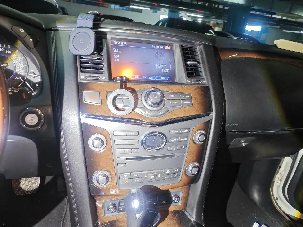 Infiniti QX80 2013 5.6L 4WD — миниатюра 14