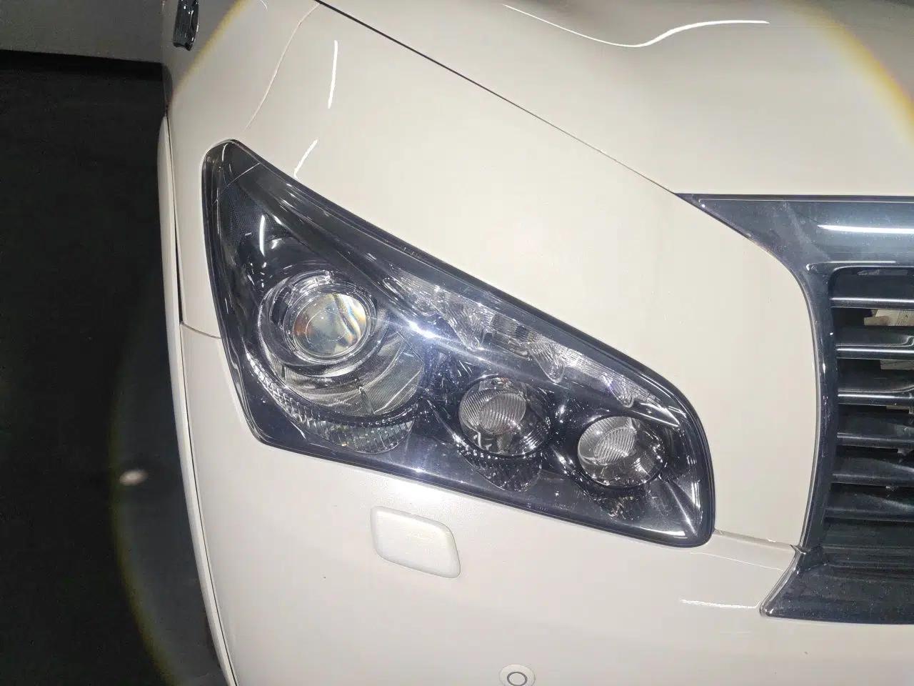 Infiniti QX80 2013 5.6L 4WD — миниатюра 7