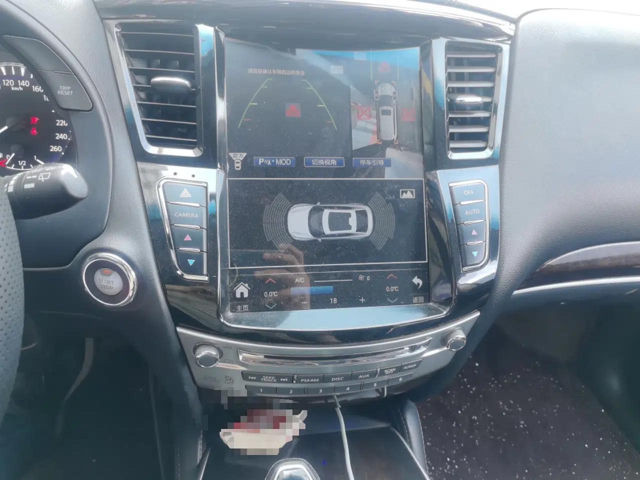 Infiniti QX60 2018 2.5 S/C Hybrid Two-Wheel-Drive Champion Family Edition — миниатюра 14