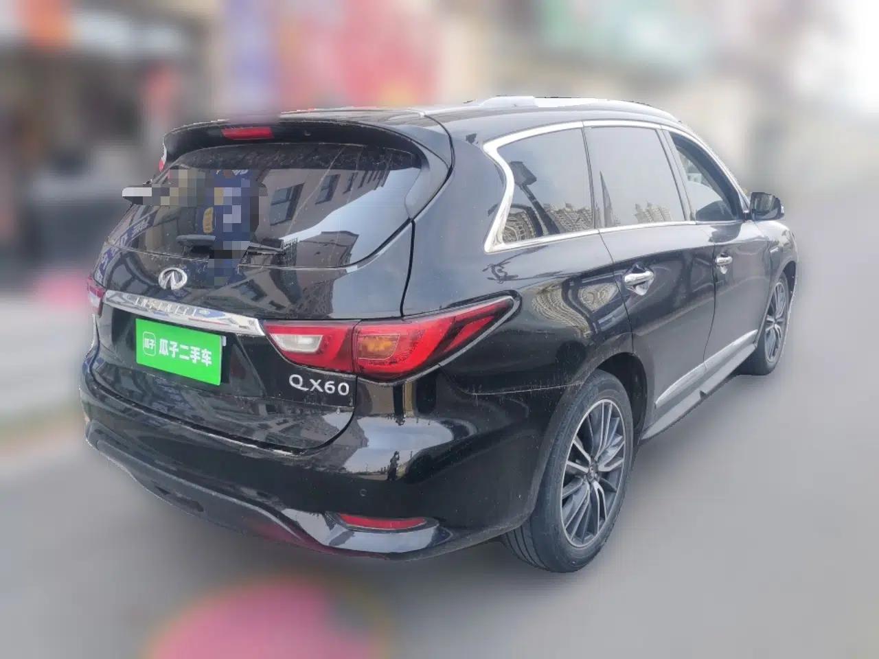 Infiniti QX60 2018 2.5 S/C Hybrid Two-Wheel-Drive Champion Family Edition — миниатюра 6