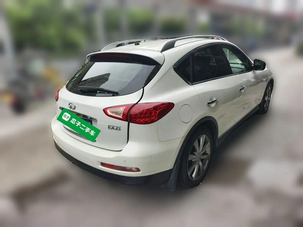 Infiniti EX 2013 EX25 Two-Wheel-Drive Elegant Edition — миниатюра 6