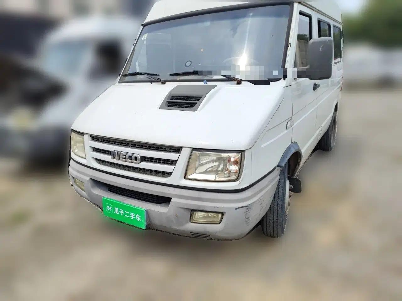 Iveco Daily 2014 2.5T-A35 NJ6484ACM47Z4 — миниатюра 1