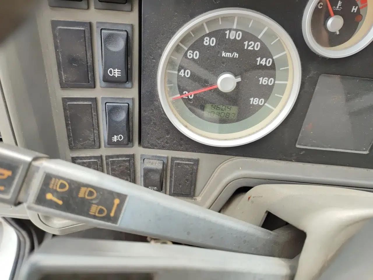 Iveco Daily 2014 2.5T-A35 NJ6484ACM47Z4 — миниатюра 13