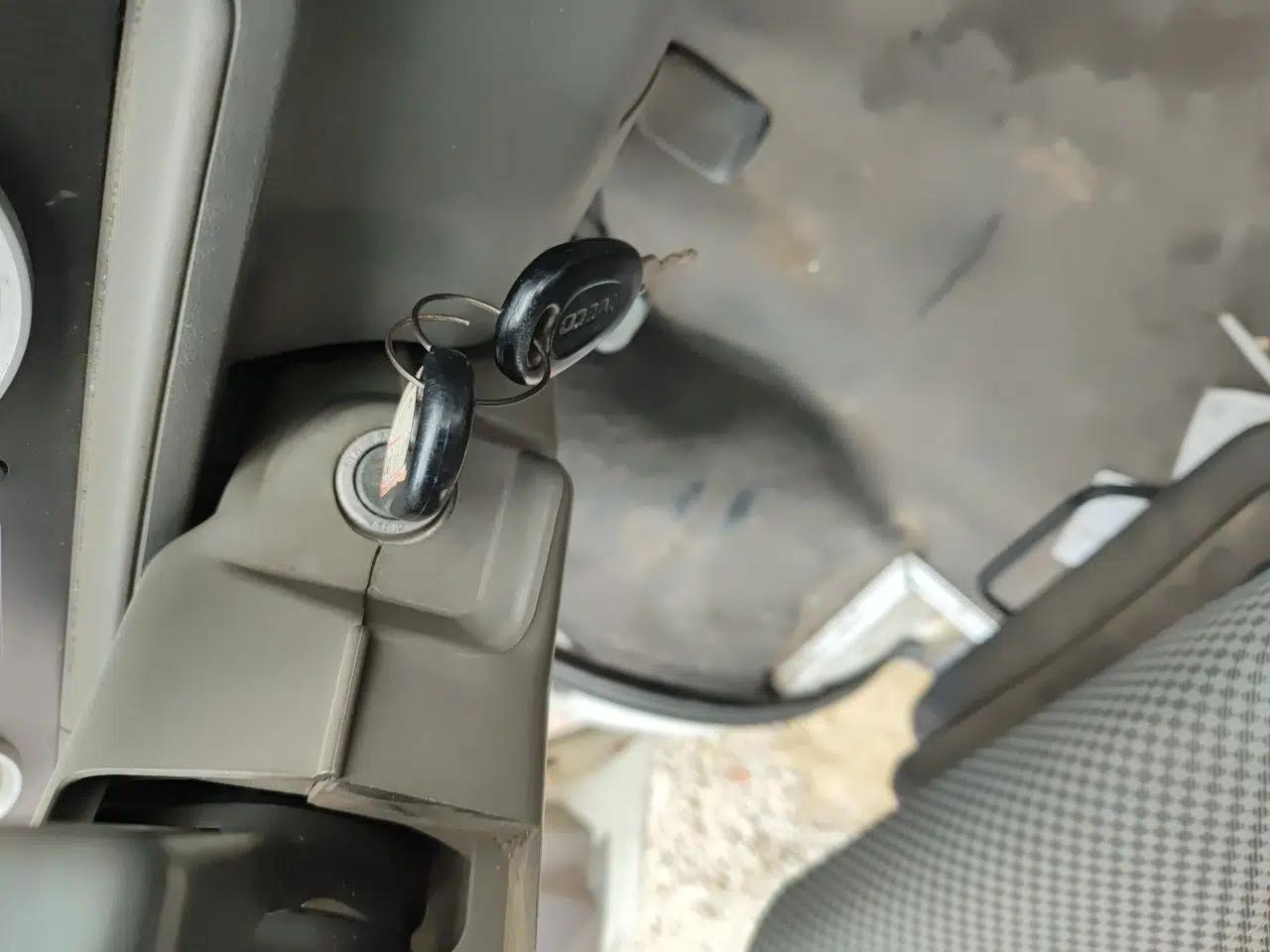 Iveco Daily 2014 2.5T-A35 NJ6484ACM47Z4 — миниатюра 9