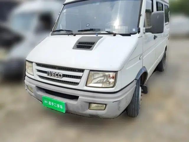 Iveco Daily 2014 2.5T-A35 NJ6484ACM47Z4