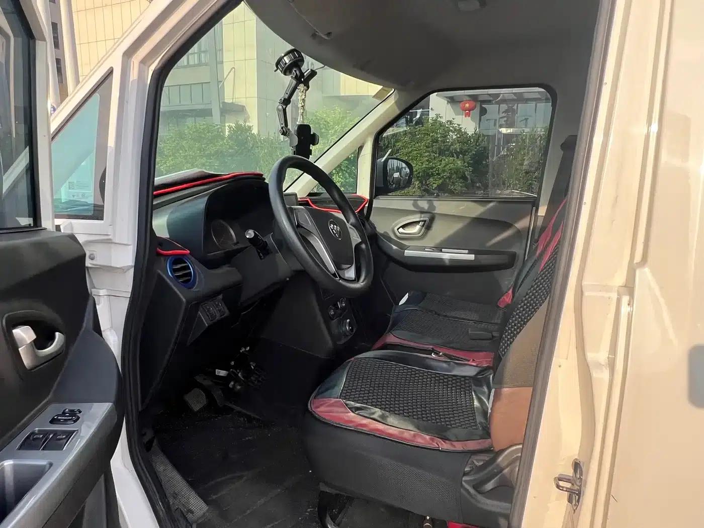 Zhilan Elf E7 2024 Pure Electric Van, Flat-Top, 2-Seat, CATL 46.36kWh — миниатюра 12