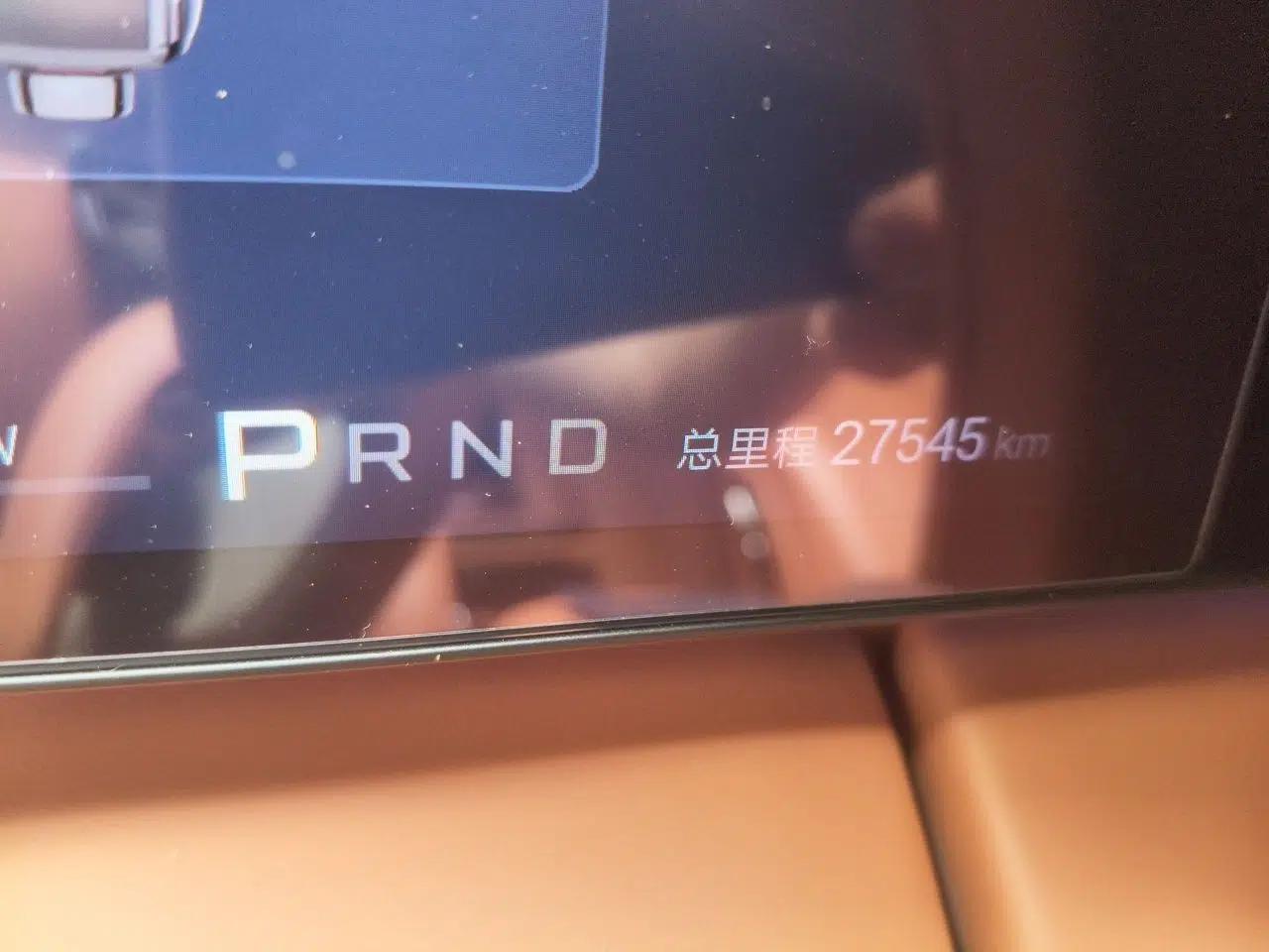 Yangwang U8 2023 Luxury Edition — миниатюра 13