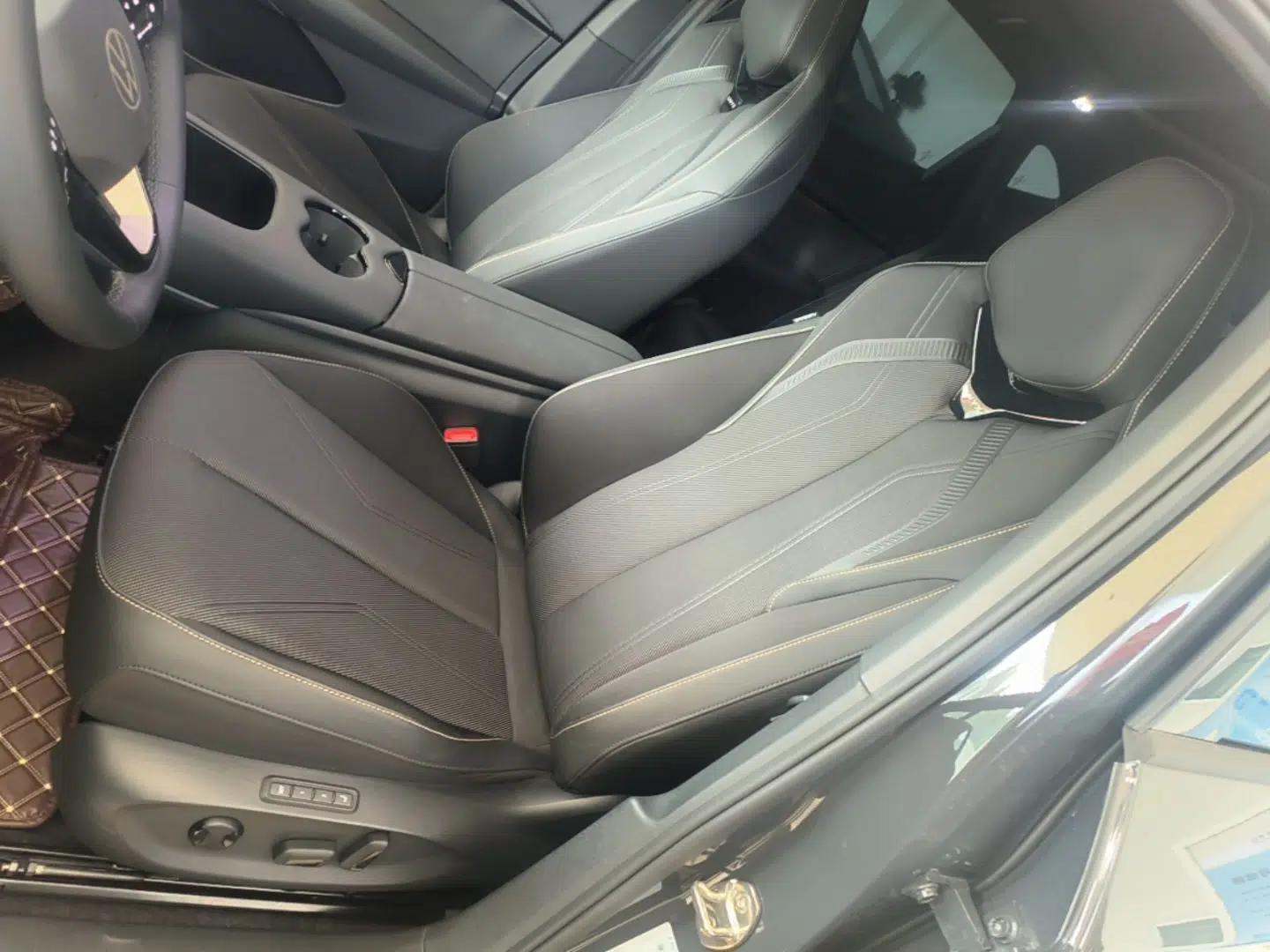 Volkswagen ID.UNYX 2024 Revised Pro Long-Range Version — миниатюра 17
