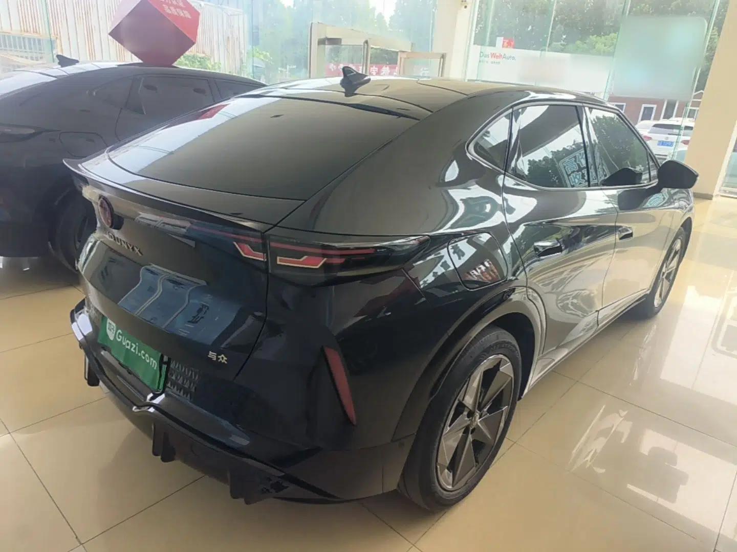 Volkswagen ID.UNYX 2024 Revised Pro Long-Range Version — миниатюра 4