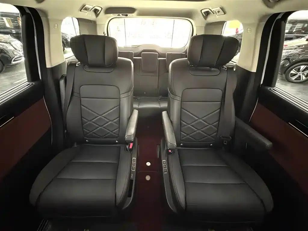 Trumpchi E8 PHEV 2024 Model 150km MAX+ — миниатюра 11