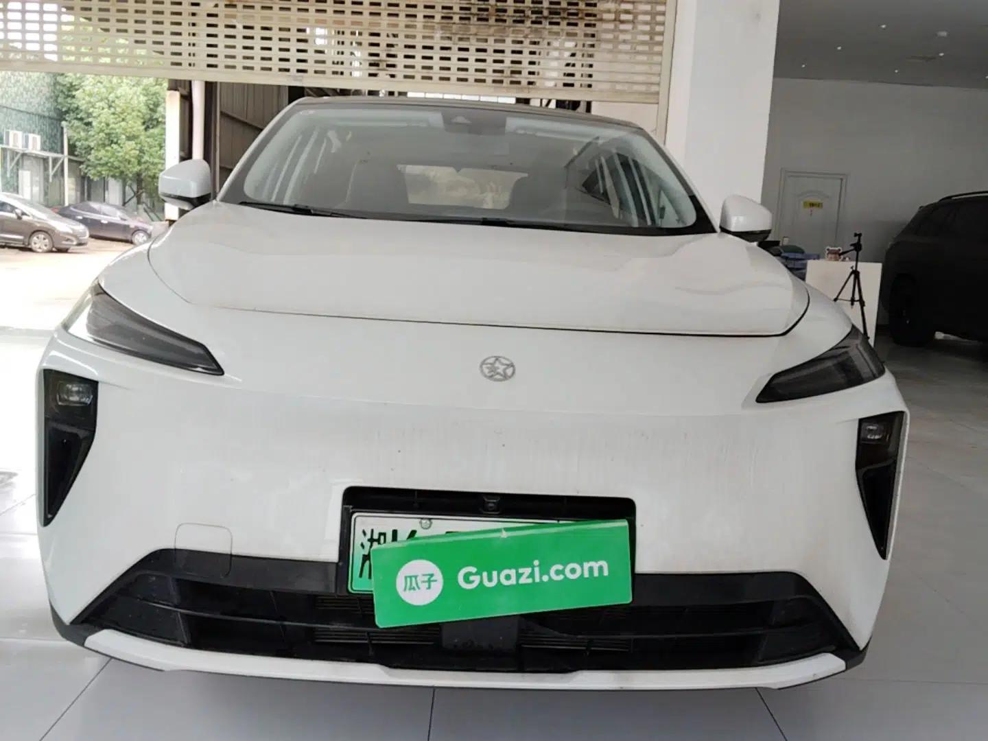 Venucia V DD-i 2025 Orca 150km Joyful Journey Edition — миниатюра 2