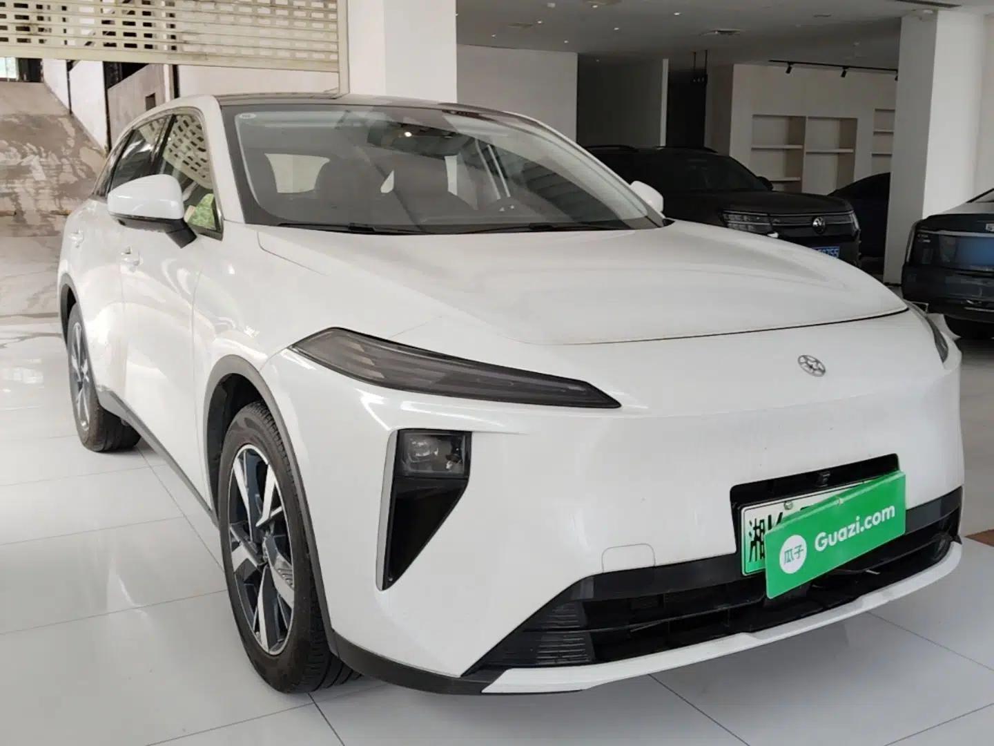 Venucia V DD-i 2025 Orca 150km Joyful Journey Edition — миниатюра 3