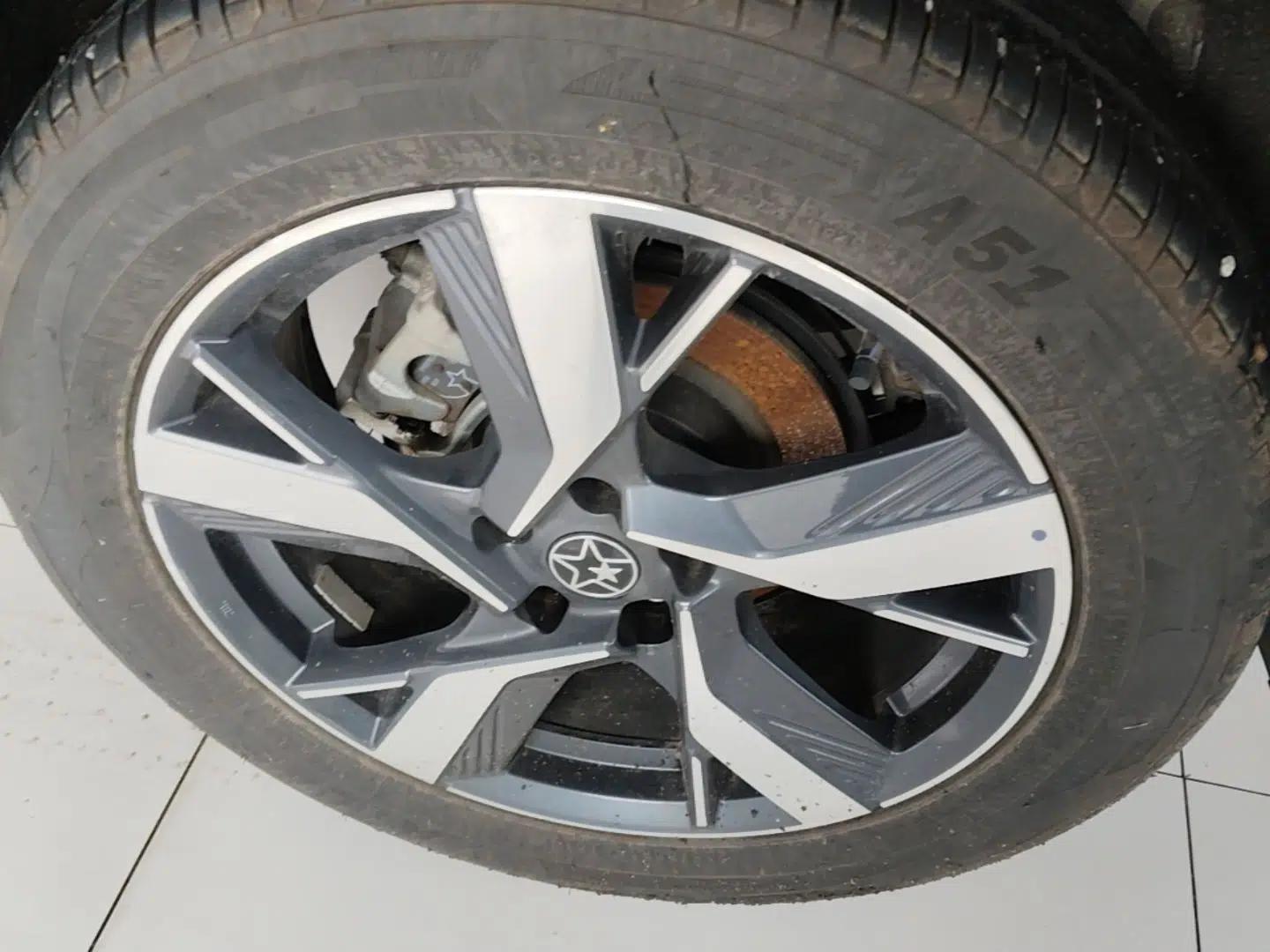 Venucia V DD-i 2025 Orca 150km Joyful Journey Edition — миниатюра 10