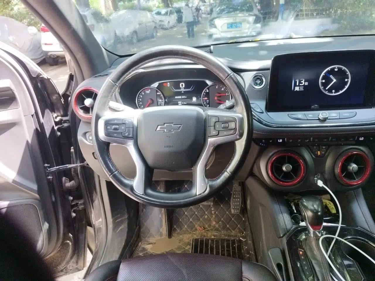 Chevrolet Blazer 2020 RS 650T Twin-Clutch All-Wheel Drive 7-Seater Top-Grade Version — миниатюра 11
