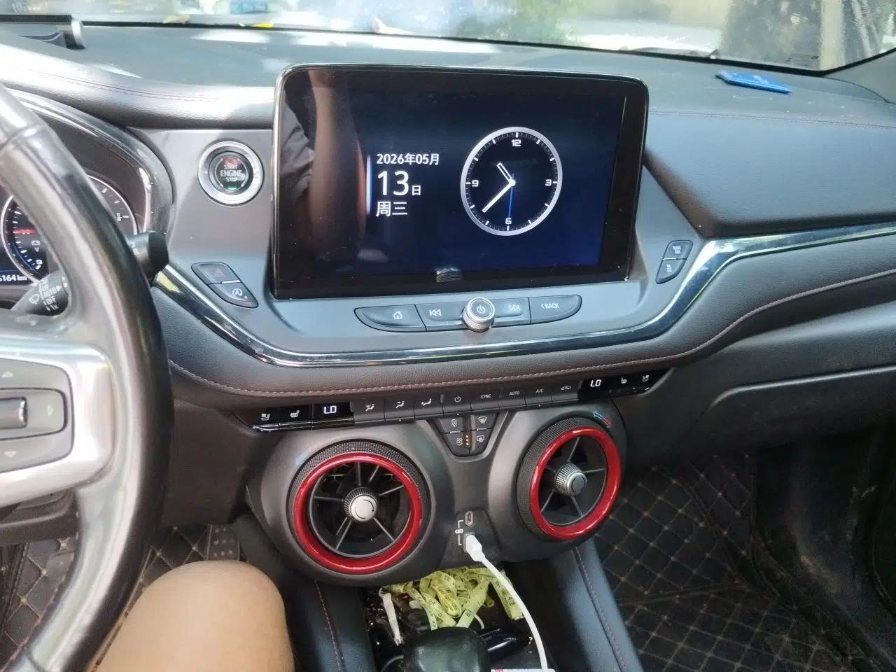 Chevrolet Blazer 2020 RS 650T Twin-Clutch All-Wheel Drive 7-Seater Top-Grade Version — миниатюра 14