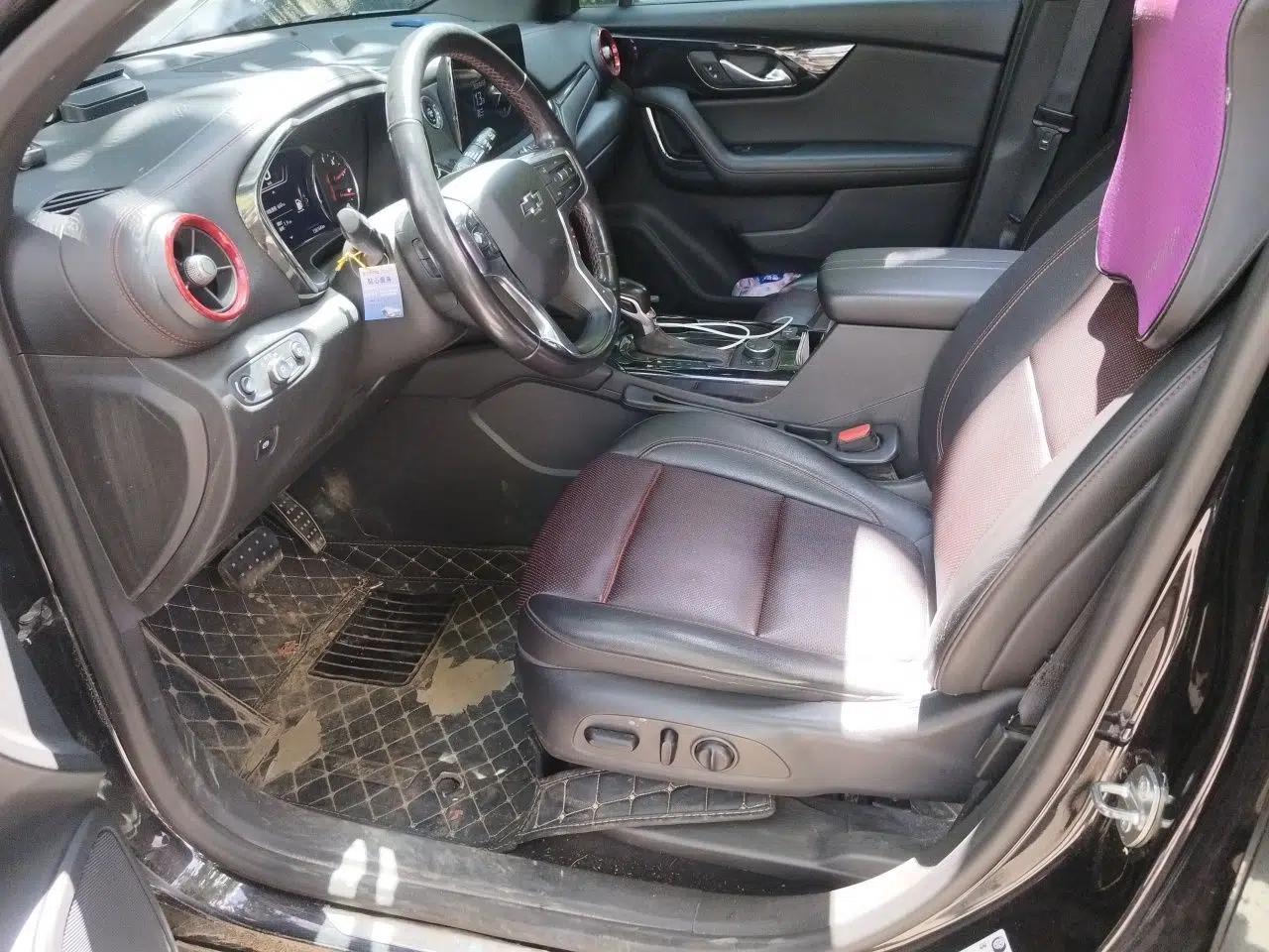 Chevrolet Blazer 2020 RS 650T Twin-Clutch All-Wheel Drive 7-Seater Top-Grade Version — миниатюра 16