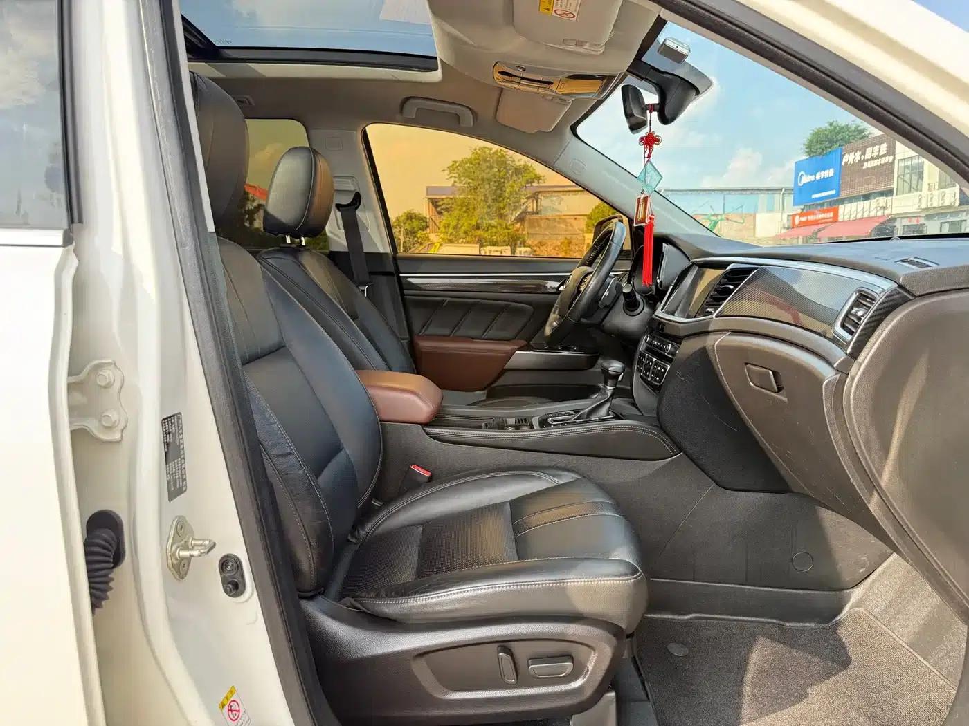 Trumpchi GS7 2017 320T 2WD Luxury Intelligent Connectivity Edition — миниатюра 7