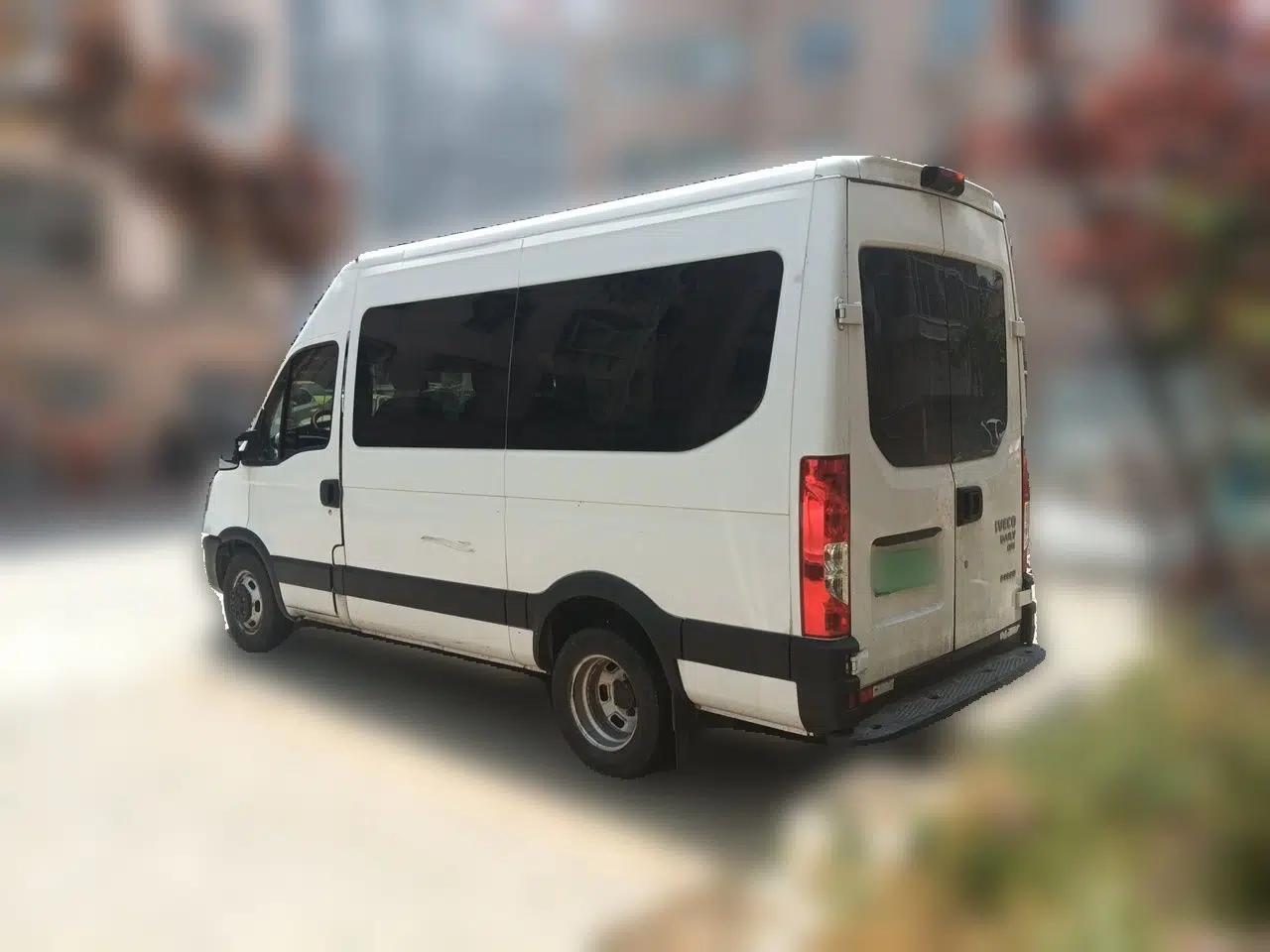 Iveco Eurocargo  — миниатюра 4
