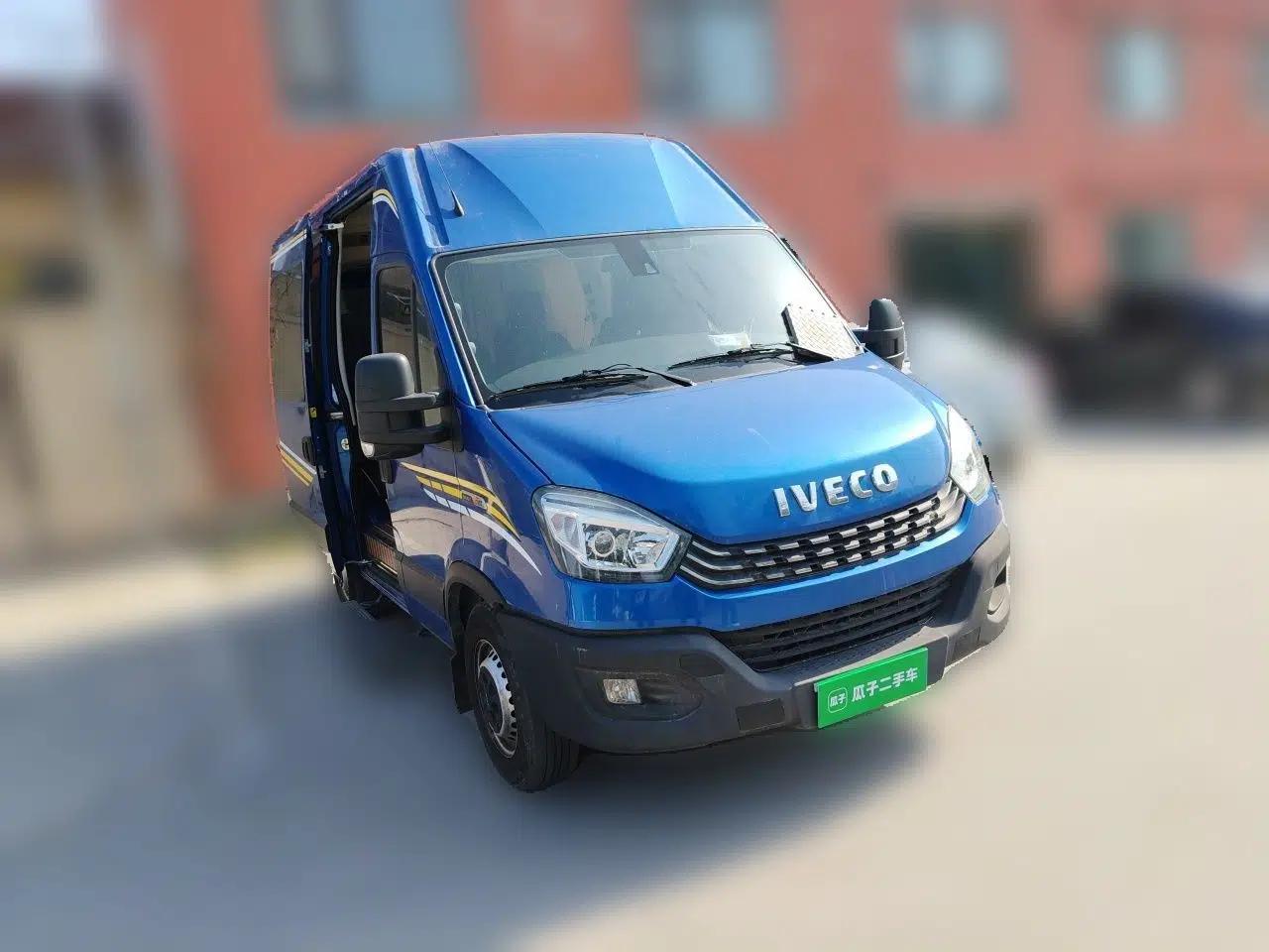 Iveco Eurocargo 2021 3.0T Automatic Chaorui Short Wheelbase High-Roof Side-Sliding Door F1C — миниатюра 3