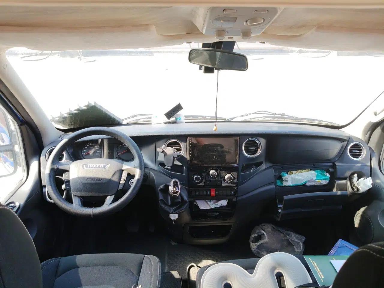 Iveco Eurocargo 2021 3.0T Automatic Chaorui Short Wheelbase High-Roof Side-Sliding Door F1C — миниатюра 10