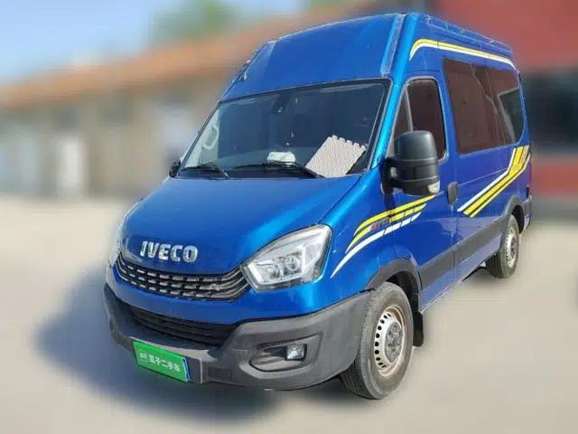 Iveco Eurocargo 2021 3.0T Automatic Chaorui Short Wheelbase High-Roof Side-Sliding Door F1C