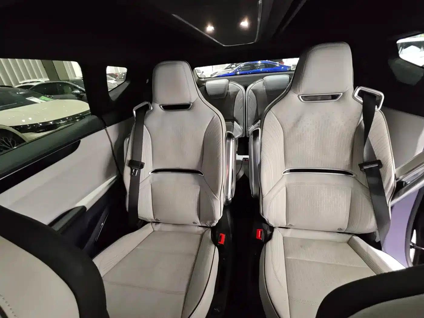 HiPhi X 2021 Founder Edition 6-seater — миниатюра 18