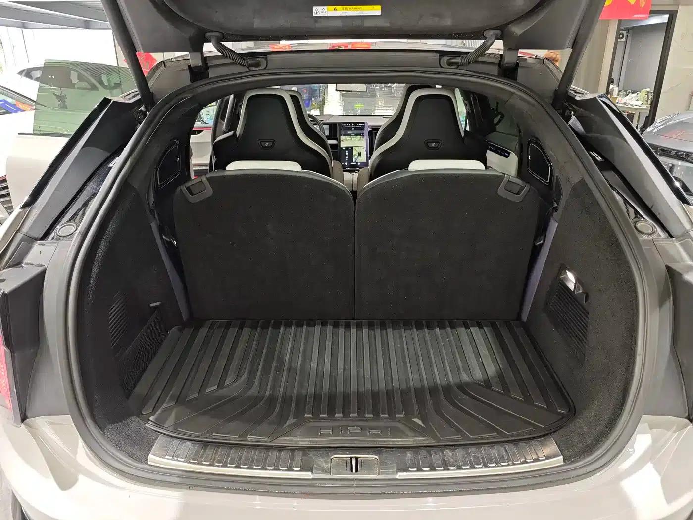 HiPhi X 2021 Founder Edition 6-seater — миниатюра 25