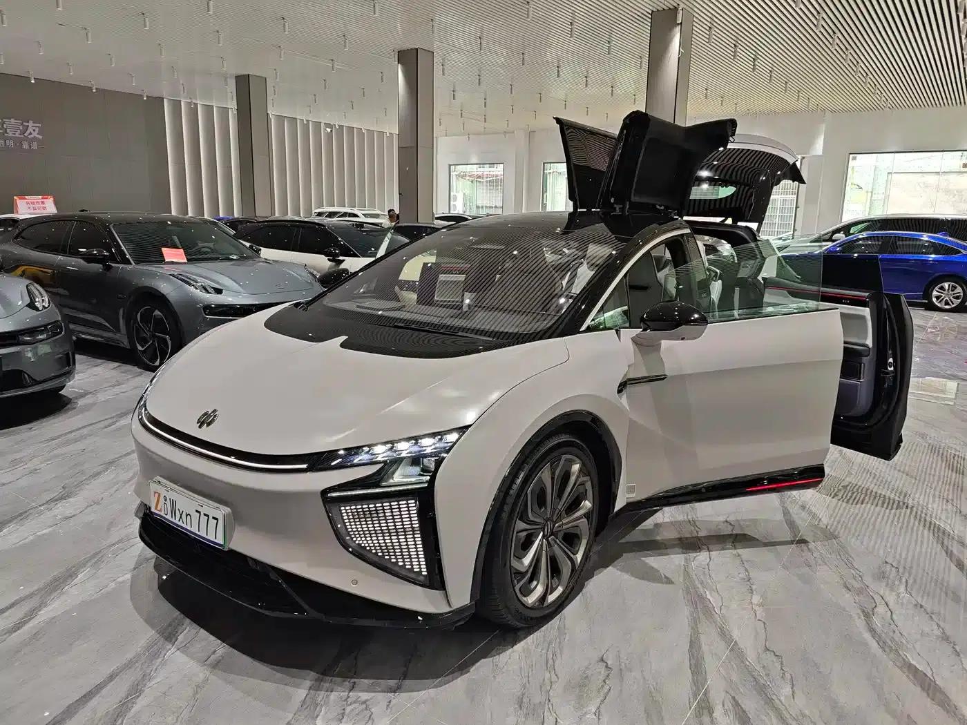 HiPhi X 2021 Founder Edition 6-seater — миниатюра 29