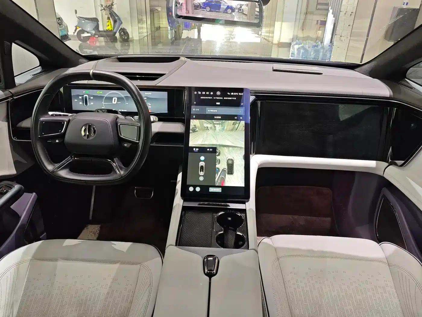 HiPhi X 2021 Founder Edition 6-seater — миниатюра 9