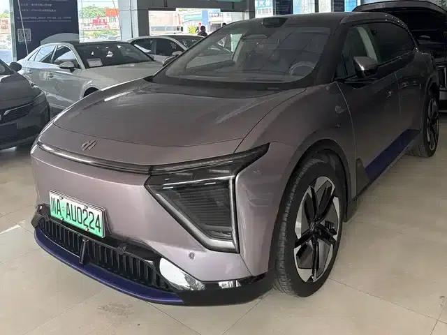 HiPhi Y 2023 560km Elite Edition