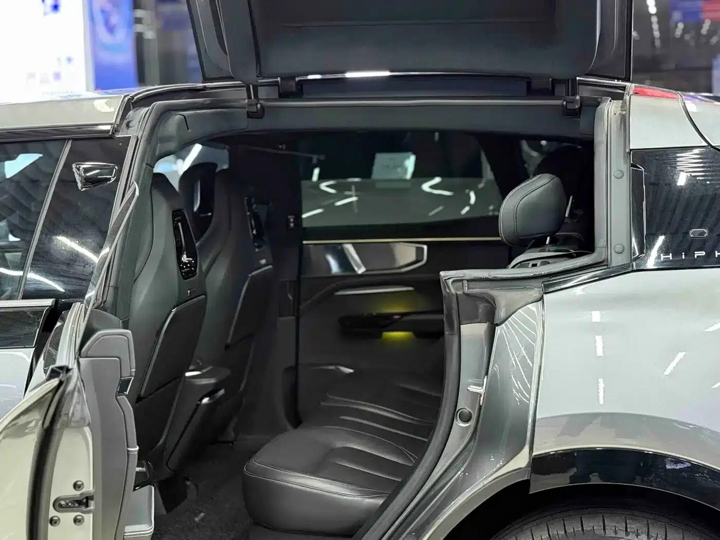 HiPhi Y 2023 560km Elite Edition — миниатюра 13