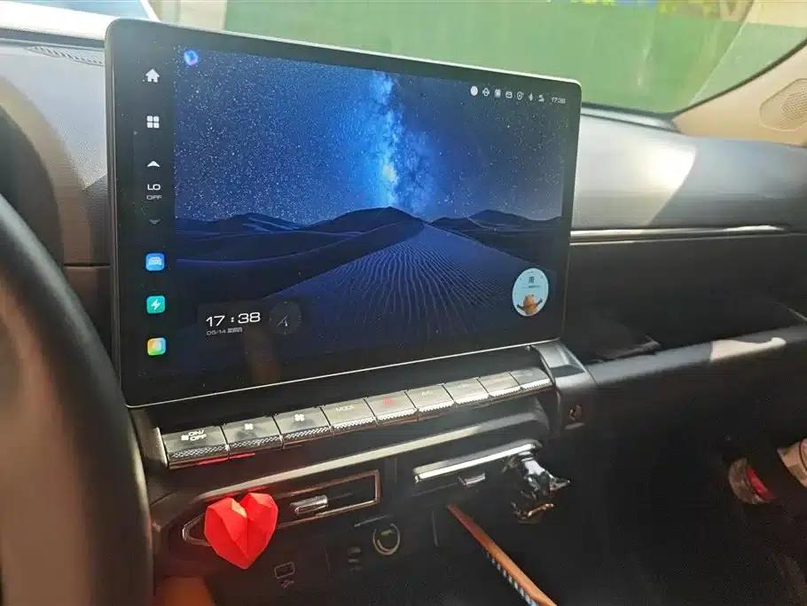 Haval Big Dog PLUS New Energy 2023 DHT-PHEV 105km Trendy Electric Edition Plus — миниатюра 13