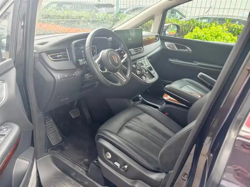 Hongqi HQ9 PHEV 2024 2.0T AWD Luxury Edition — миниатюра 4
