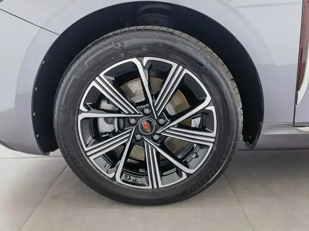 Hongqi H5 PHEV 2025 Model 170 Super Hybrid — миниатюра 17