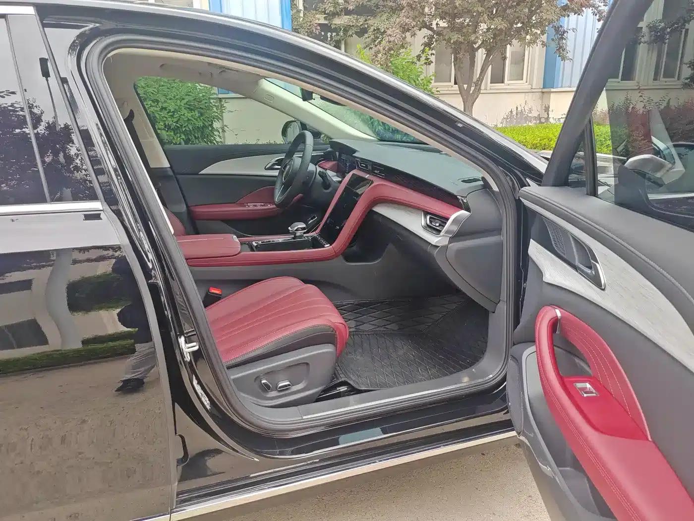Hongqi H5 PHEV 2025 130 Super Hybrid Edition — миниатюра 12