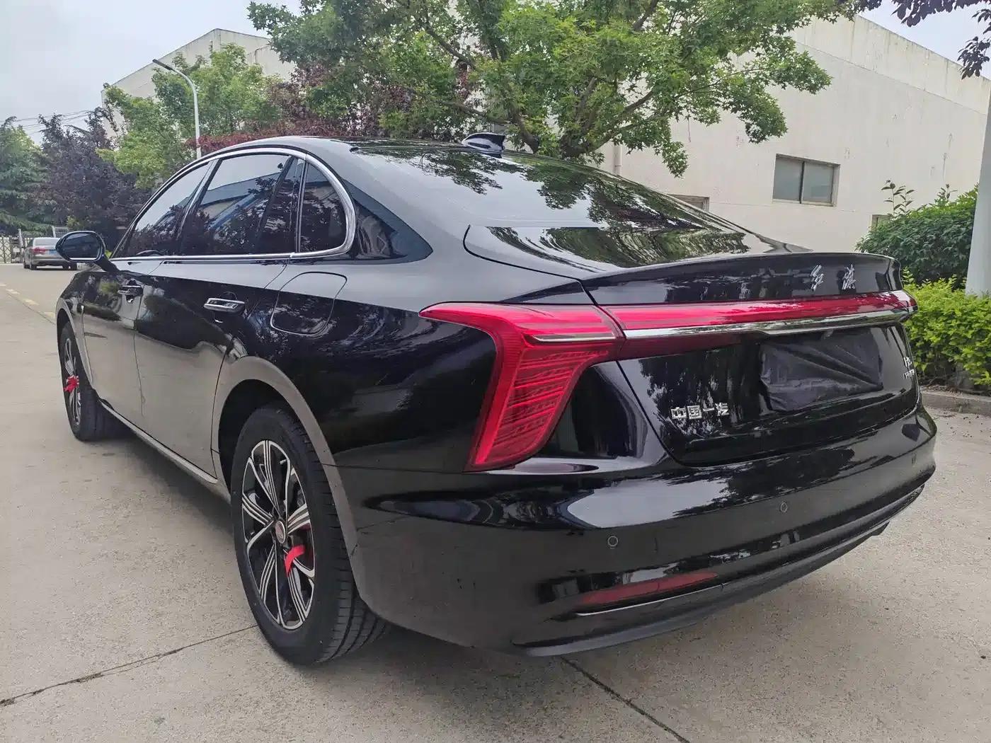 Hongqi H5 PHEV 2025 130 Super Hybrid Edition — миниатюра 7
