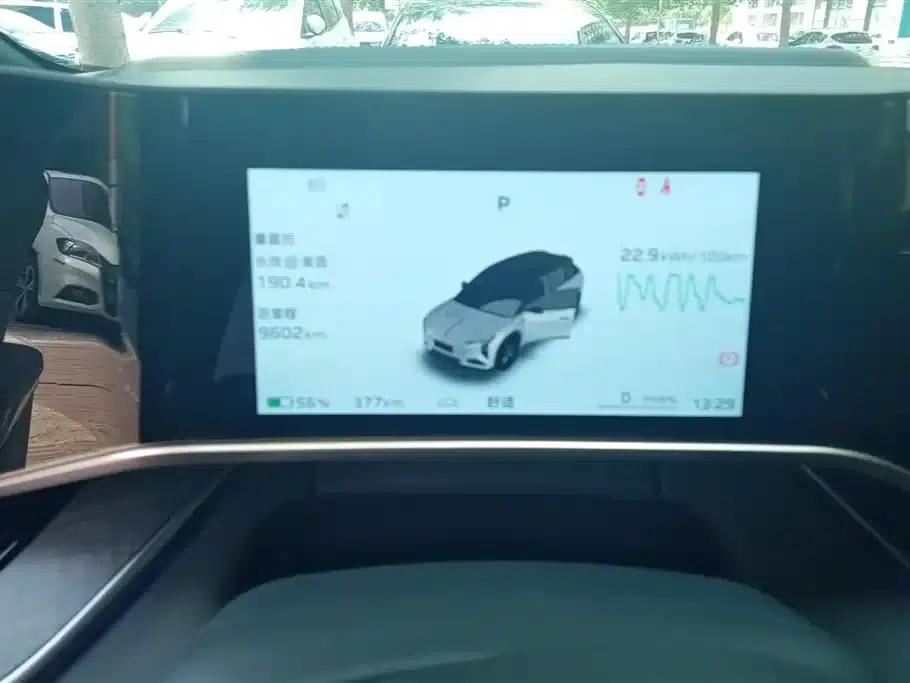 Hongqi Tiangong 08 2025 680 Ultra 4WD Edition — миниатюра 14