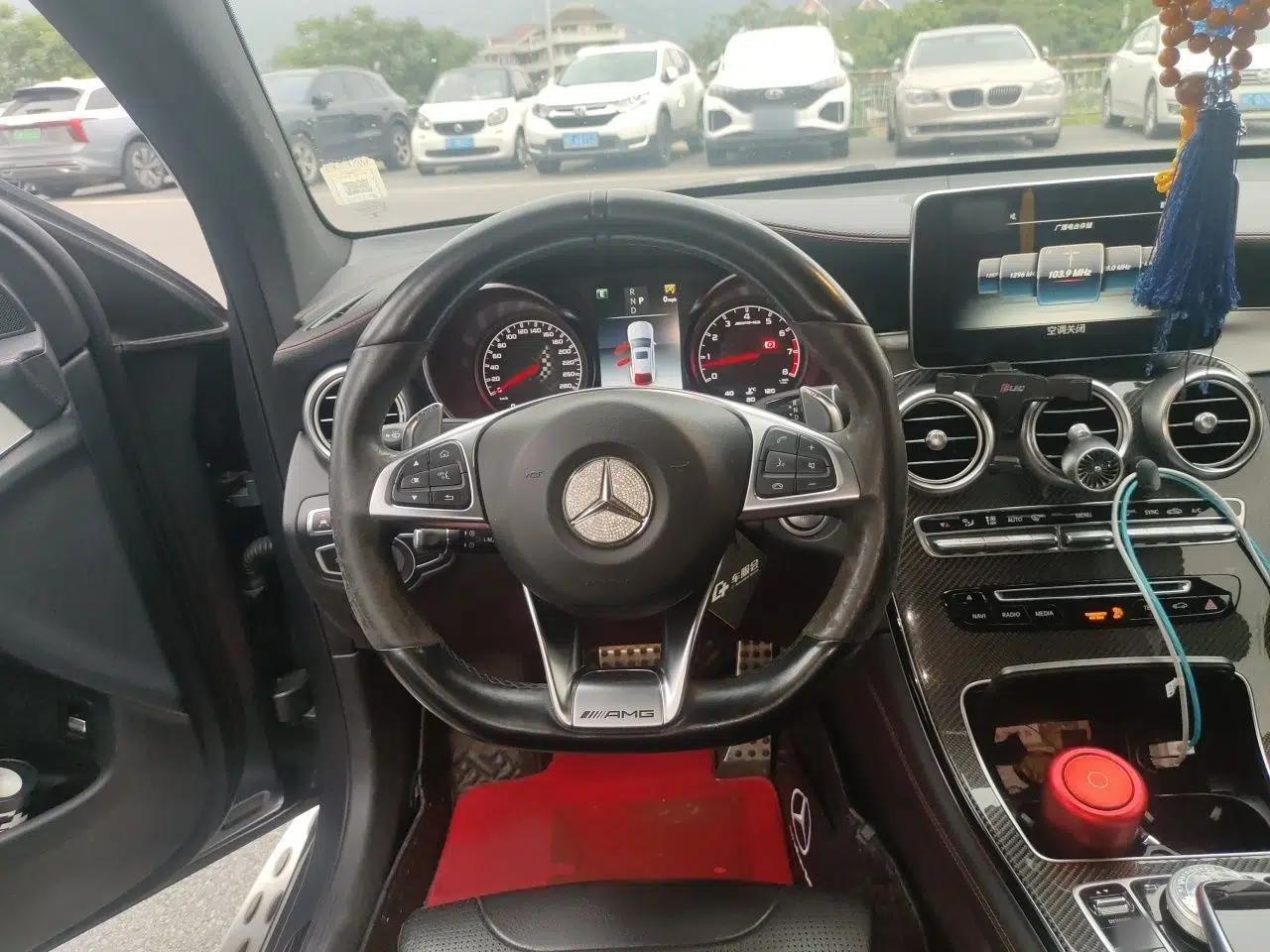 Mercedes-Benz GLC Coupe AMG 2017 AMG GLC 43 4MATIC Coupe SUV Special Edition — миниатюра 11
