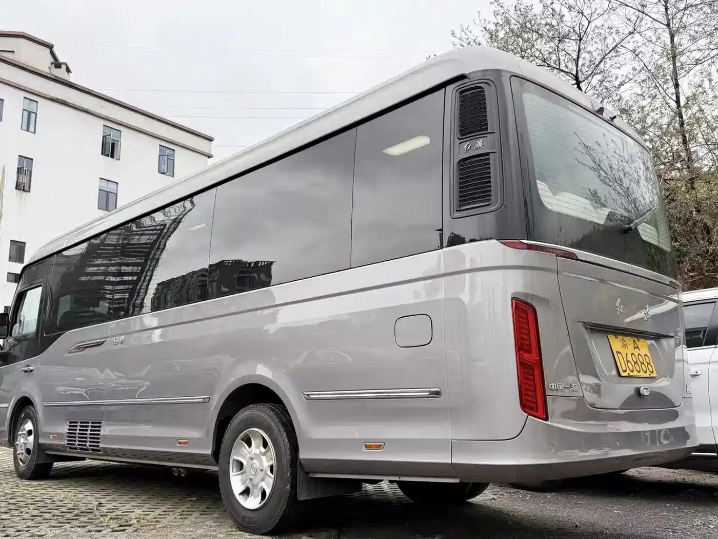 Hongqi Golden Sunflower Guoyue 2024 3.0T Flagship Edition 17-seater — миниатюра 4