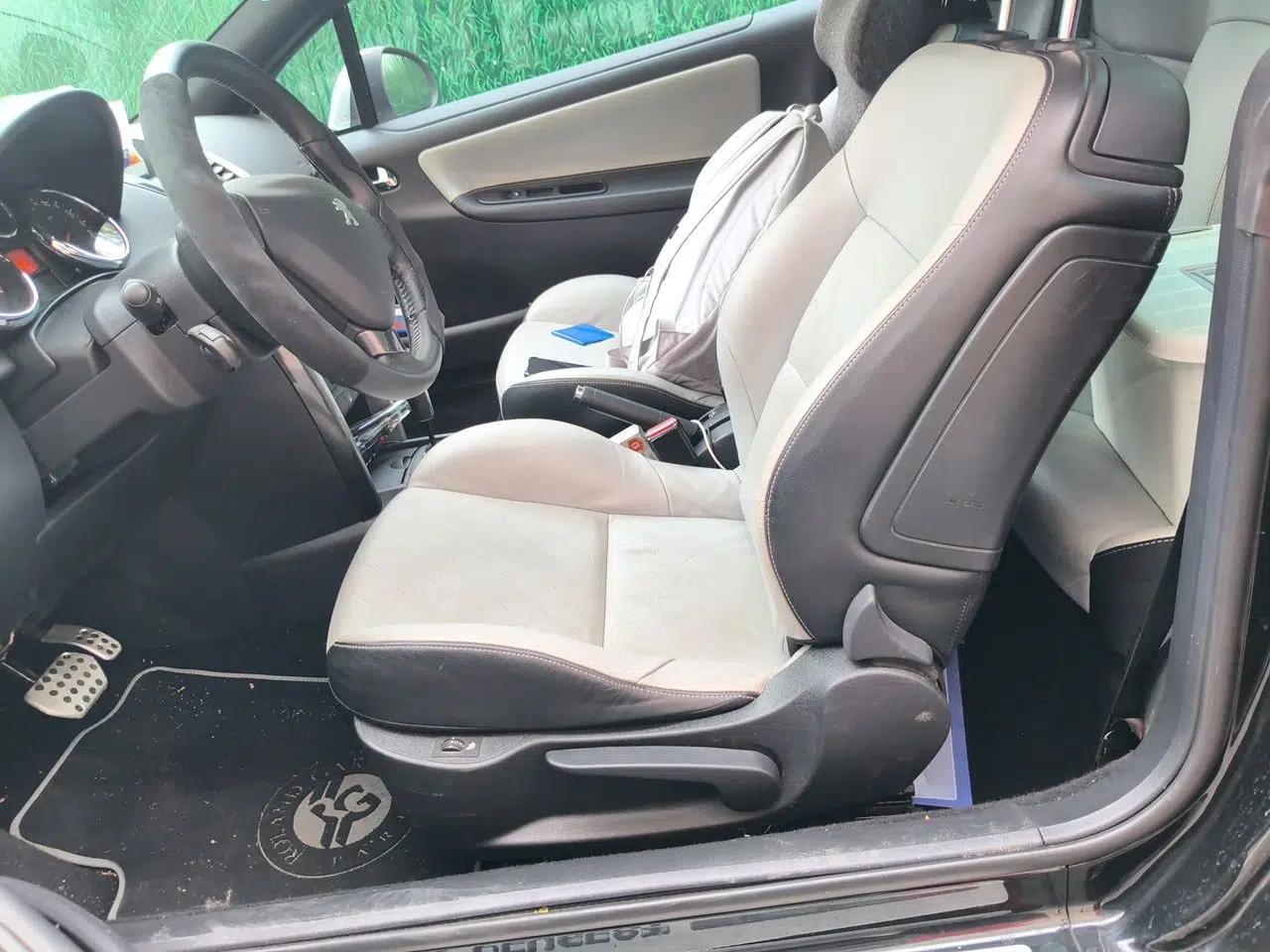 Peugeot 207 2013 1.6L CC Automatic Fashion Edition — миниатюра 16