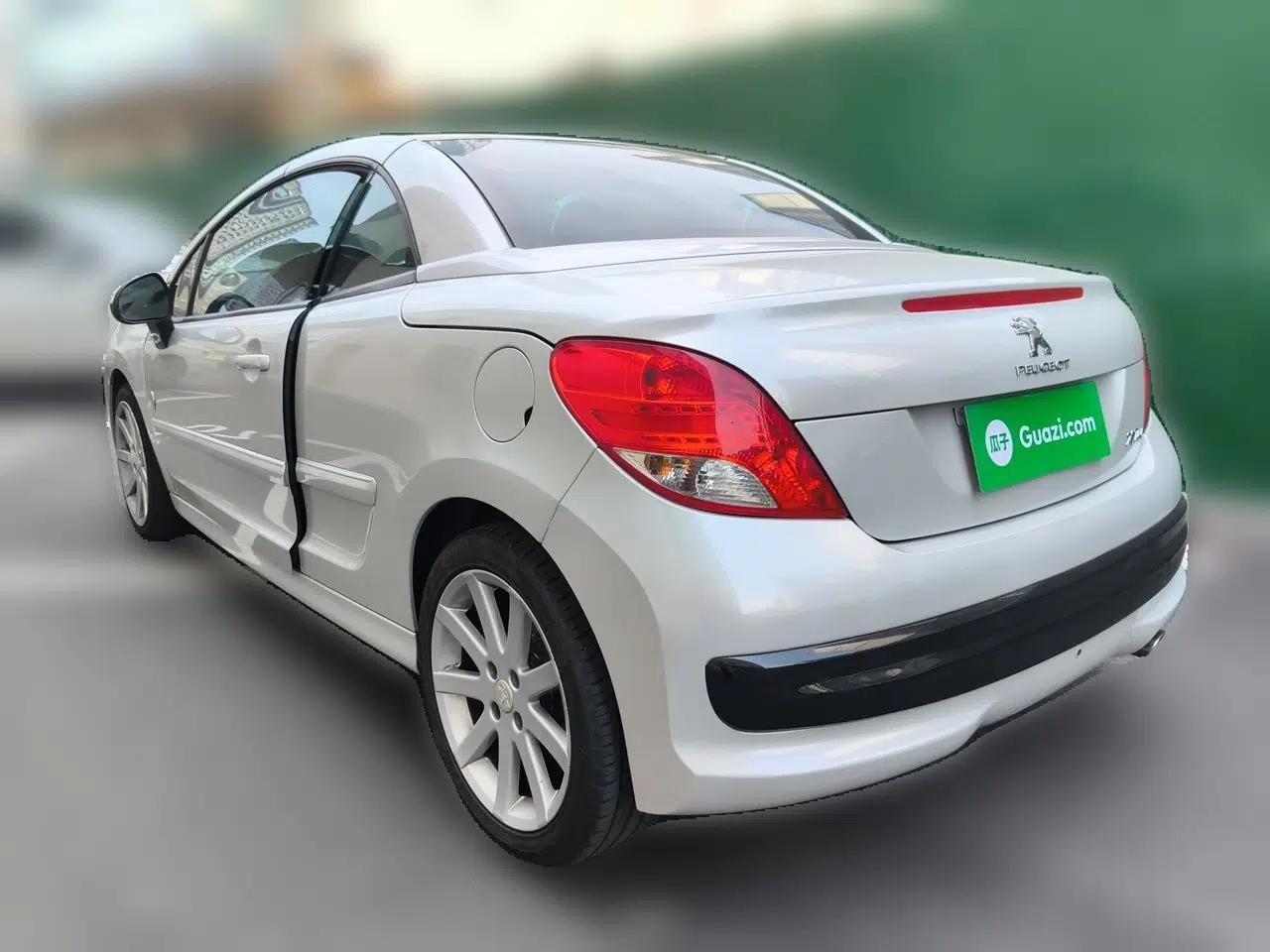 Peugeot 207 2013 1.6L CC Automatic Fashion Edition — миниатюра 4