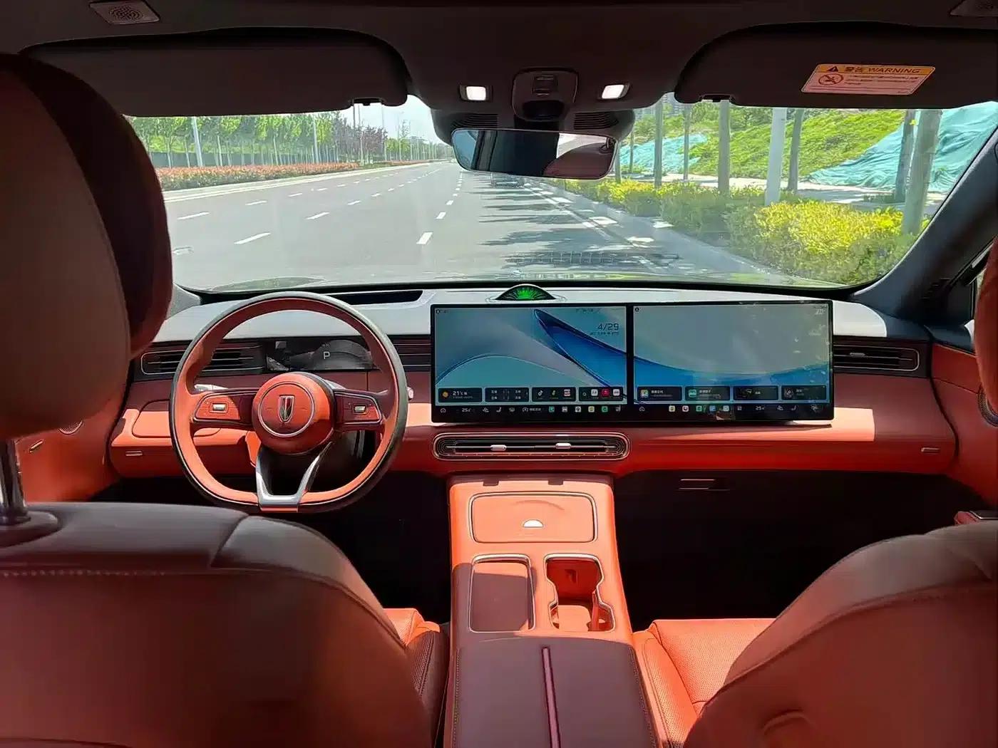 Hongqi HS6 PHEV 2026 Model 240 Intelligent Hybrid — миниатюра 4