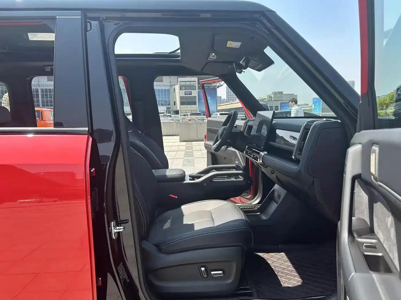 iCAR 03T 2024 Model 501km Four-Wheel Drive Long Range Version — миниатюра 12