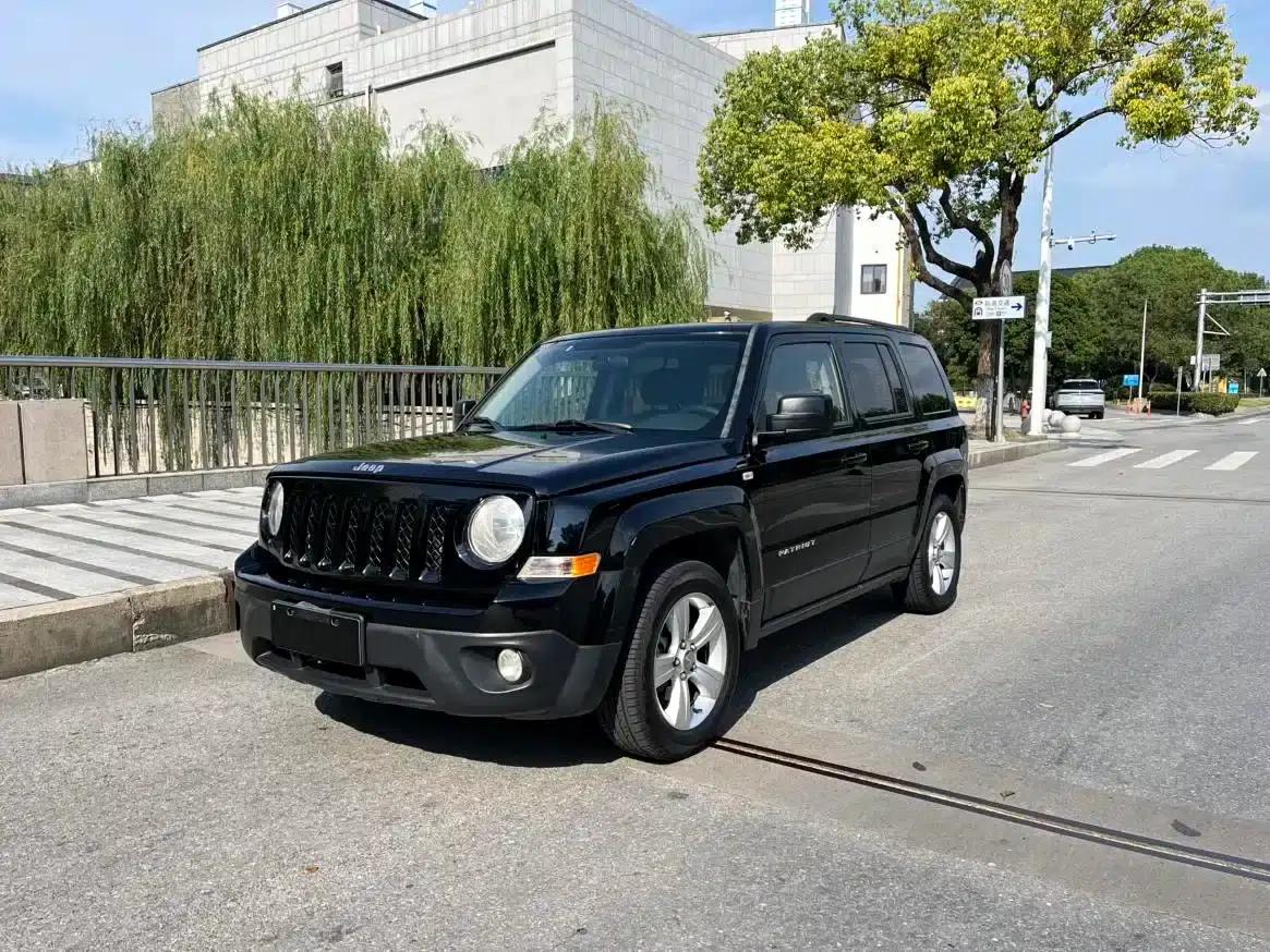 2014 Jeep Compass 2.4L Sport Edition — миниатюра 1