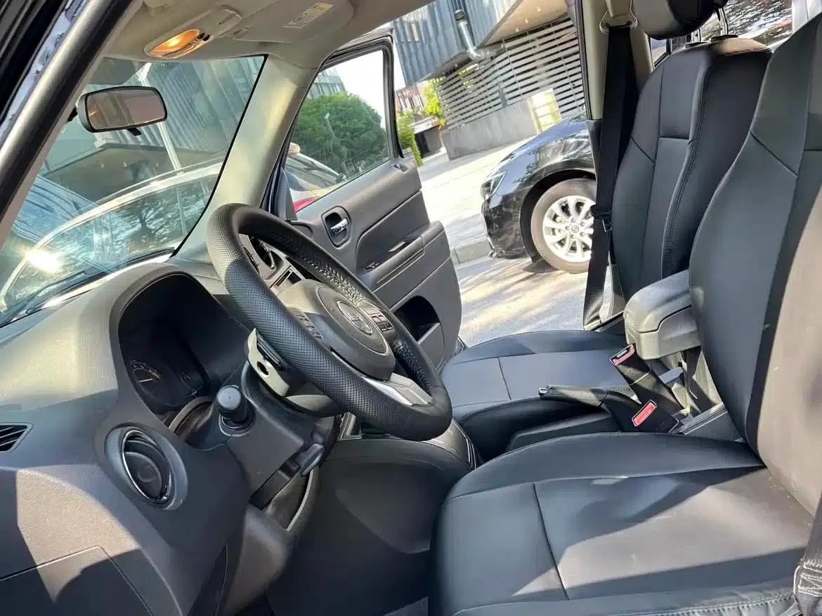 2014 Jeep Compass 2.4L Sport Edition — миниатюра 9