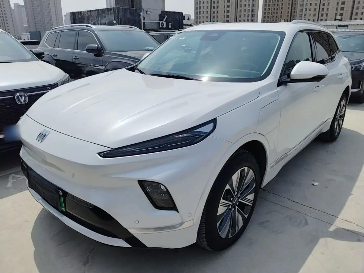 Buick E5 2025 Model 620KM Prestige Edition — миниатюра 1